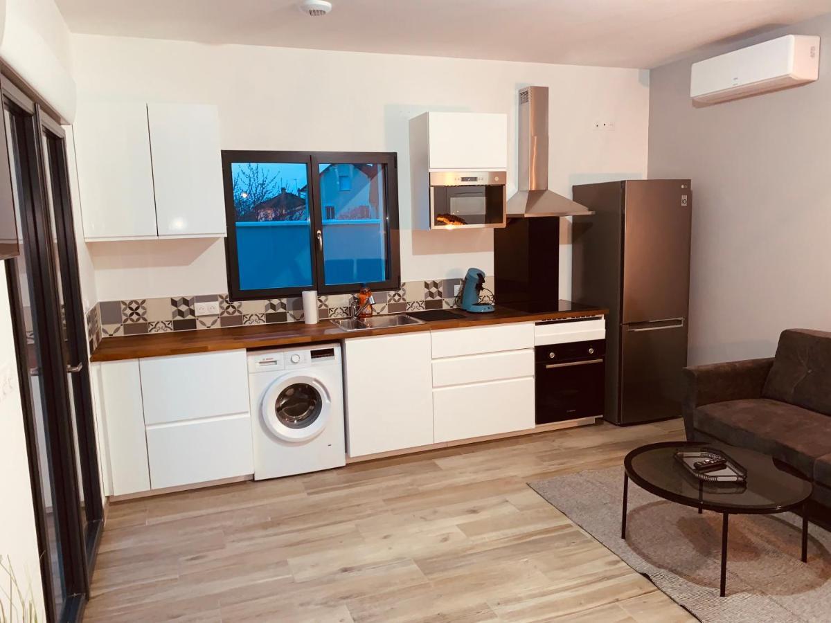Apartmán Bella Vista, Parking Gratuit, 5 Min Auxerre Monéteau Exteriér fotografie